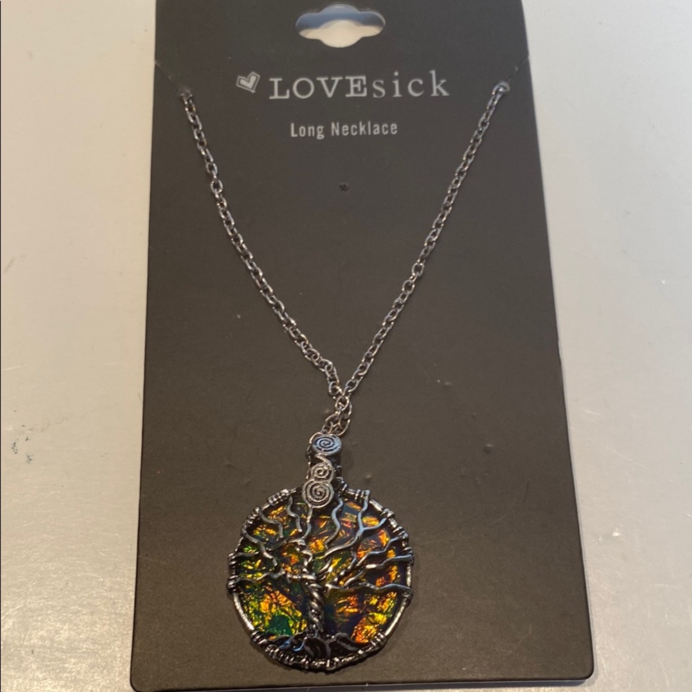 NWT Lovesick Tree of Life Necklace